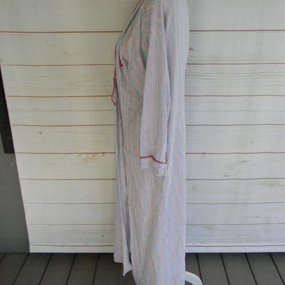 VINTAGE CHRISTIAN DIOR 100% COTTON PINSTRIPE MADE IN USA LONG ROBE SZ M BLUE/WHI - Picture 4 of 9